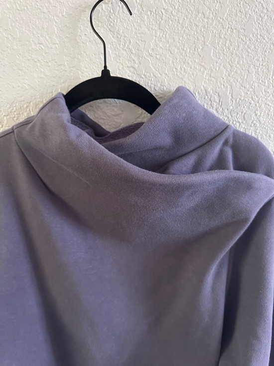 Athleta Cowl Neck Pullover Sweatshirt Large Purple Scuba Side Zip Pockets - Picture 2 of 16